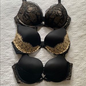 Victoria’s Secret Bra Bundle, 3 pack push up - 32D